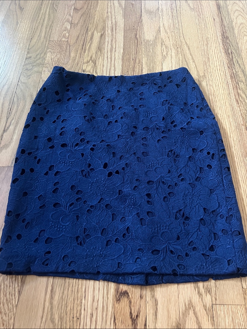 Banana Republic Navy Floral Eyelet Pencil Skirt